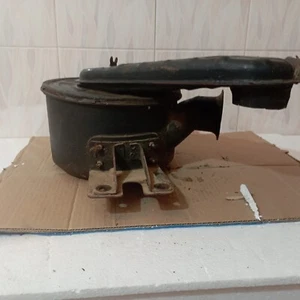 Toyota Land Cruiser FJ40 FJ43 FJ45 Airfilter Box F engine - Picture 1 of 9