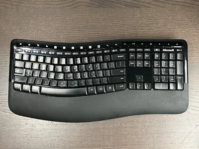 Microsoft Wireless Comfort Desktop 5050 Curved Keyboard Black Model 1728 No USB - Image 1 of 4