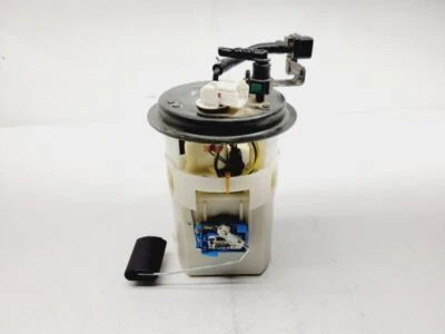 Conjunto de bomba de combustible Kia Spectra 2004 2005 2006 2,0 L OEM 31110-2F500 Foto 1 de 4