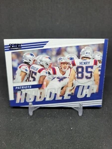 New England Patriots 2022 Panini Score Football Huddle Up INSERT No. HU-NE - Picture 1 of 2