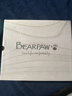 Women’s Wine Color Bear Paw Boot with Faux Fur Inside Size 11 Used In Box - Image 1 of 4