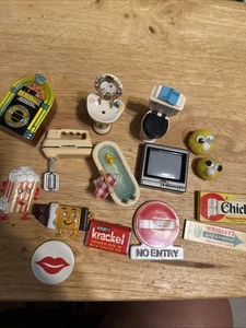 Vintage refrigerator magnets lot TV, Gum, Toilet, Vanity, Jukebox, Blender, Tub - Picture 1 of 8