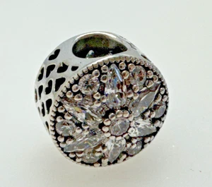 Pandora Moments Strahlende Blüte Klar Kristallklar CZ Sterling Silber Charm - Bild 1 von 5
