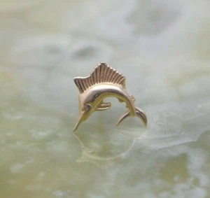 Vintage 14K YG Swordfish Tie Tack Circa 1960 - Picture 1 of 8