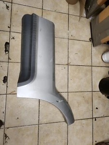2003 2004 2005 LINCOLN AVIATOR LEFT REAR DOOR EXTERIOR MOLDING - Picture 1 of 3