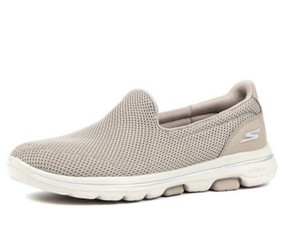 skechers wide fit trainers womens