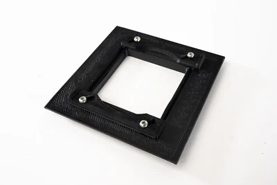 2x3 Graflex Graphic Speed or Crown Pacemaker to 4x5 (type C) lens board adapter - Image 1 of 4
