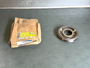 Ford OEM NOS AR3Z-7124-AA 6 velocidades 1ª y 2ª marcha sincronizador 2011-2013 Mustang - Imagen 1 de 5