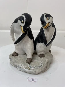 Franklin Mint Hand Painted Porcelain Wuv Penguin Ornament - Picture 1 of 12