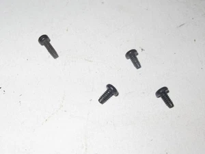 LIONEL PART - POST-WAR SCREWS #4 X 1/4 FOR E-UNIT MOUNTING (4) NEW - SR39 - Picture 1 of 1