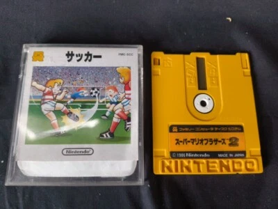 Soccor / Super Mario Brothers 2 FAMICOM DISK SYSTEM/Disk and Case set-h0117- - Image 1 of 4