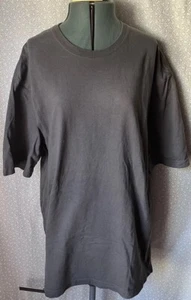 DULUTH TRADING S/S LONGTAIL RELAXED FIT T-SHIRT IN GRAY SIZE L - Picture 1 of 3