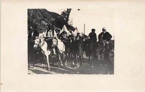 ALBANIA - Albanian wedding party - REAL PHOTO - Picture 1 of 2
