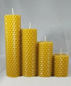 4 X 100% PURE beeswax PILLAR CANDLES Eco-friendly (4 CANDLES ) - Picture 1 of 5