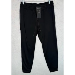 Fabletics Hose Damen klein schwarz kaltes Wetter Jogger Stretch Reißverschlusstasche NEU 95 $ - Bild 1 von 12