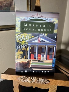 Murder at the Courthouse (The Hidden Springs Mysteries) - Paperback - GOOD - Bild 1 von 3