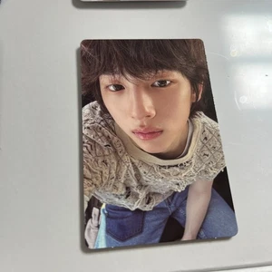  Tarjeta Fotográfica SUNGHYUN CORTIS Oficial COLOR FUERA DE LAS LÍNEAS] - Imagen 1 de 2