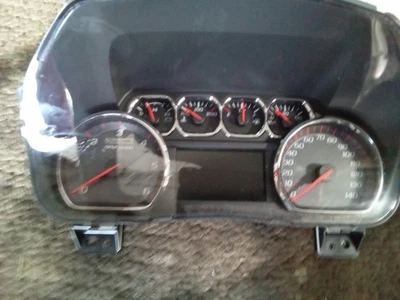 2015 Sierra 1500 OE medidor de velocidade cluster 136K milhas GMC - Imagem 1 de 4