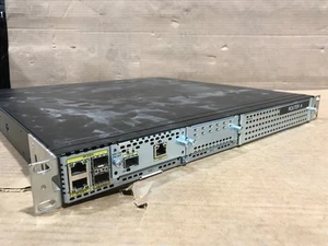 Cisco ISR4331/K9 ISR 4331 Integrated Services Router - Picture 1 of 7
