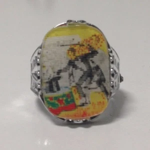 Magician, Zauberer, plastic flickr ring, rare, vintage, 1960's 1970's - Picture 1 of 1