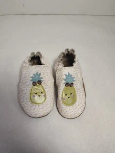 Robeez Baby Girl Size 0-6 Months Pineapple Soft Sole Shoes - Picture 1 of 7