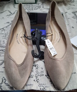 TIME & TRU MEMORY FOAM DAMEN TAUPE GRÖSSE 9,5 FLACHE SCHUHE NEU - Bild 1 von 4