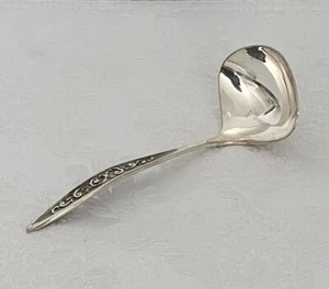 1847 Rogers Bros / IS International Silber ESPERANTO Silverplate Saucenkelle - Bild 1 von 4