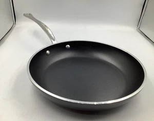 Mauviel M'Stone 3 harteloxierte Antihaft-Bratpfanne, 10,2 Zoll - Bild 1 von 6
