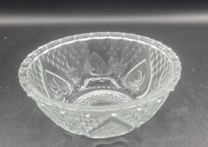 Vintage Runde Klar Geschliffen Glas Servierschale Schüssel 1 Tasse Kapazität 2" x 5" Herzen - Bild 1 von 7