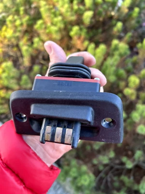 Conector de contacto puerta corredera Volkswagen Transporter T5 Caravelle Multivan Foto 1 de 4