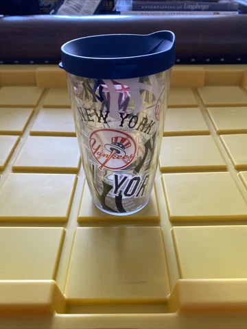 MLB® New York Yankees™ All Over WRAP 16oz TUMBLER  W/ LID Cover