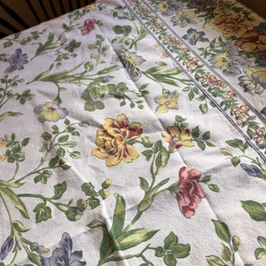 April Cornell Irish White Cotton Multi Floral Tablecloth 80x58” Cottagecore - Picture 1 of 11