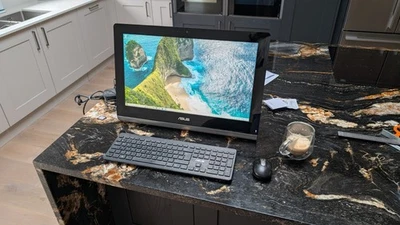 Asus AiO PC - All in one with touch screen and Freeview tuner - Image 1 of 4