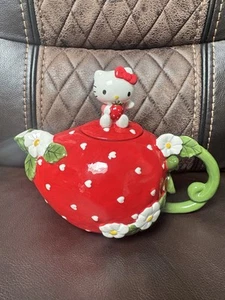 Sanrio Hello Kitty Strawberry and Flowers Ceramic Teapot By Blue Sky 2024 New - Picture 1 of 4