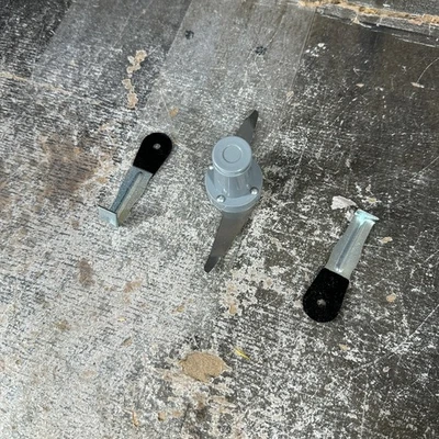 Bullet Express Trio BE-110C Replacement Part Flat Blade & Removal Tools - Image 1 of 4