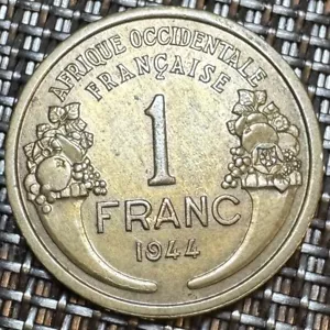 TRÈS BELLE PIECE DE 1 FRANC AFRIQUE OCCIDENTALE FRANÇAISE . (1302) RECHERCHÉE - Picture 1 of 3