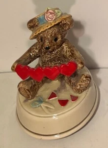 Caja de música vintage Otagiri de San Valentín oso Play Mates - Imagen 1 de 2