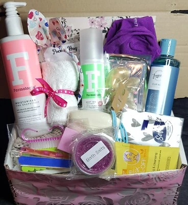 FARMOLOGIE, PALMOLIVE, NEXT, TAYLOR OF LONDON, TESCO Ladies pamper hamper gift present Christmas birthday mum nan girlfriend wife her