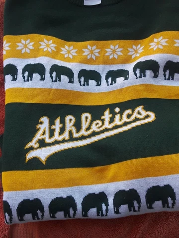 Oakland Athlectics Sweater Genuine Merchandise Forever Collectibles size  XXL Cover