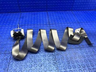 BMW I8 2014-2020 OEM CINTURÓN DE SEGURIDAD TRASERO DERECHO RETACTOR GRIS Foto 1 de 4