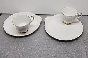 Piatto e tazza snack Royal Albert Val D'Or di 2 ossa manici oro bianco Cina - Foto 1 di 7