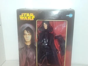 Sideshow SDCC Exclusive ROTS Star Wars Darth Vader Sith Apprentice 1/6 FigureNEW - Picture 1 of 8