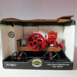 Ertl John Deere Waterloo Boy 2HP Engine 1/8  JD-5645-10DO-B3 - Picture 1 of 5