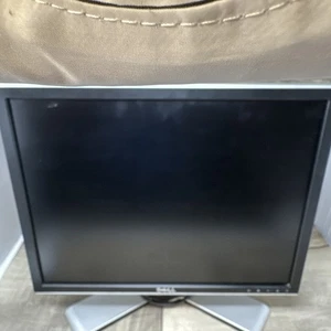 Dell 2007FPb 20" LCD Monitor 1600x1200 DVI VGA S-Video Composite With Stand - Picture 1 of 11