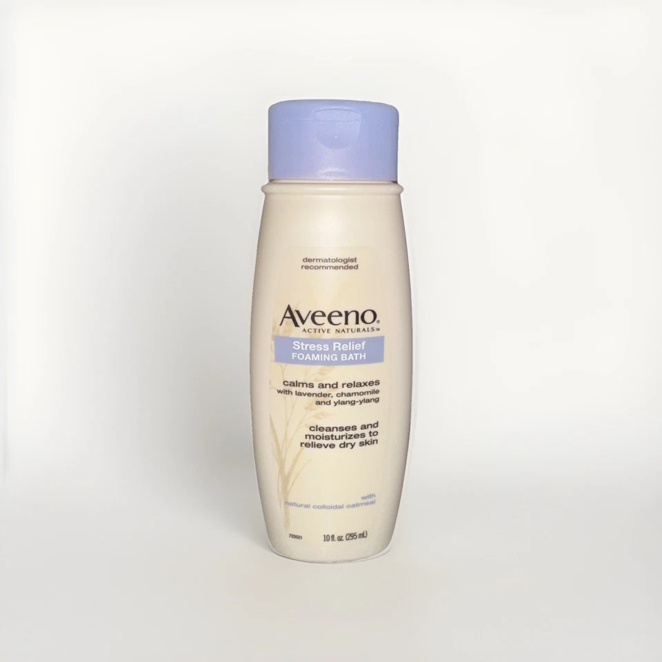New Aveeno Active Naturals Lavender chamomile Stress-Relief Foaming Bath - Image 1 of 1