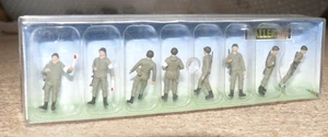 S82 Faller Military 156002 Figurenset Posten Feldjäger Verkehrsregelung Kaserne - Bild 1 von 1