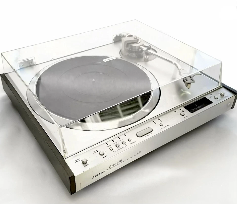 Tocadiscos Pioneer PL-630 totalmente automático de accionamiento directo, carro de recolección/lápiz óptico DLE Foto 1 de 4