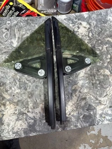 13-20 Scion FRS Subaru BRZ Toyota 86 Left LH Right RH Quarter Flag Window OEM - Picture 1 of 2