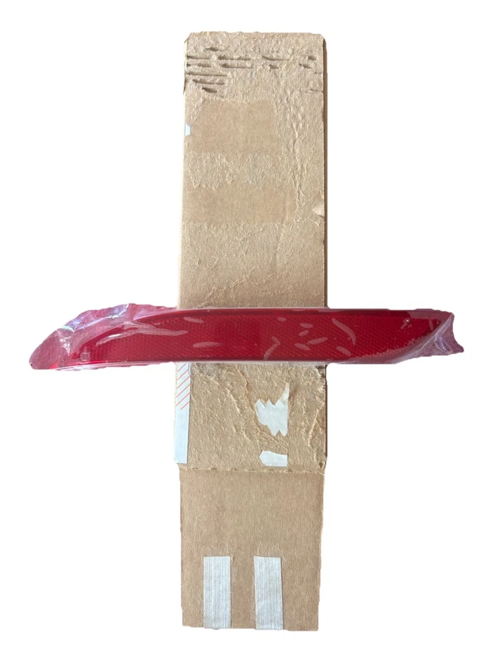 全新原始设备制造商 2024-2025 雪佛兰 Equinox EV LH 信号灯螺栓 86594852 — 第 1/2 张图片