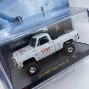 M2 Machines Coca-Cola 1976 GMC Sierra Grande 15 2021 Christmas Edition - Picture 1 of 6